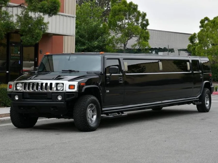 HUMMER LIMO (1)